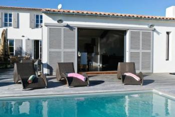 Ile de Ré: villa grand standing 8 personnes piscine chauffée + spa