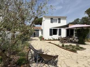 Ile de Ré:Belle maison confortable pour 6 p -avec piscine privĂ©e chauffĂ©e -Ă proximitĂ© de