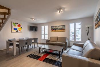 Ile de Ré:Magnifique appartement refait à neuf (2019) au coeur de saint-martin-de-ré