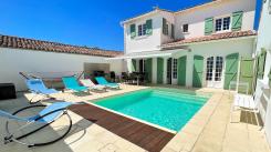 Ile de Ré:Superbe villa d'architecte avec piscine chauffée