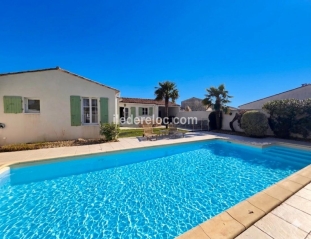 Ile de Ré:Grande villa tiodore avec piscine, jardin, 8 Ã 10 pers