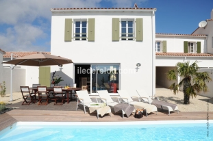 Ile de Ré:Villa  avec piscine chauffee individuelle pour 8/9 personnes