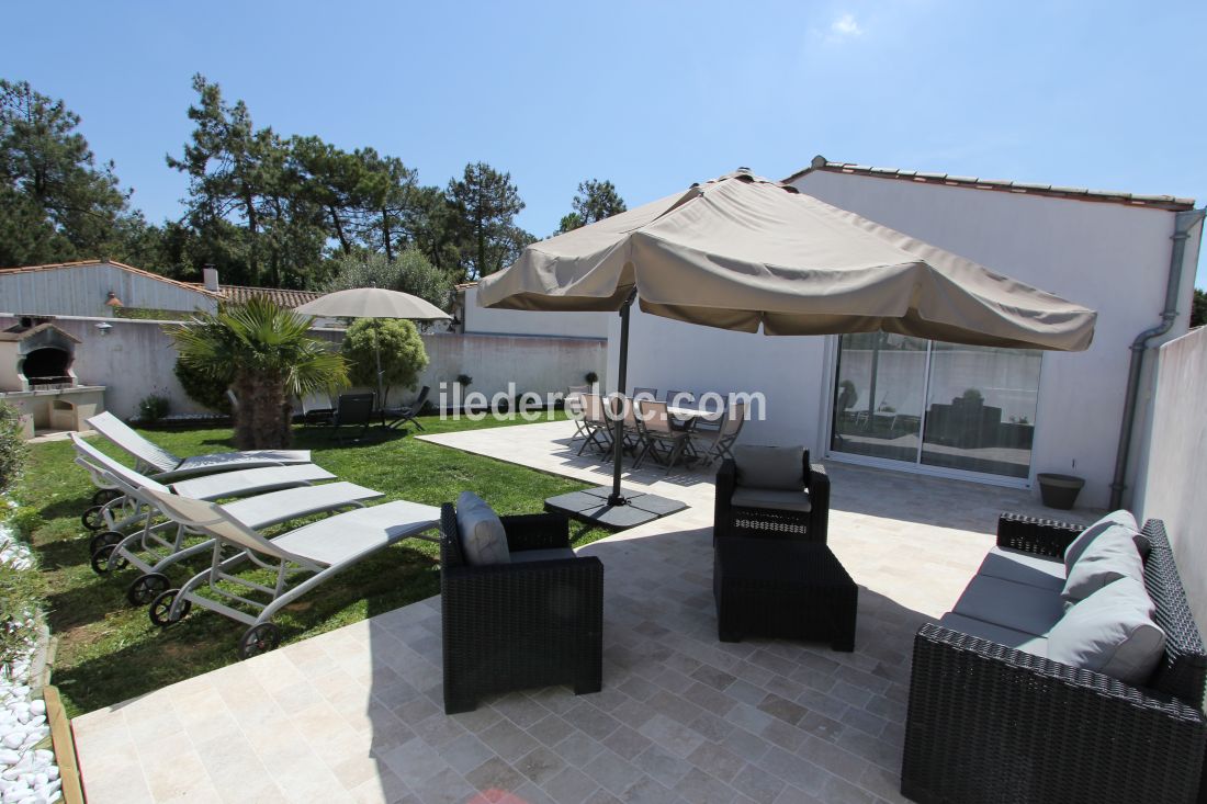 Photo 31 : TERRASSE d'une maison située à La Flotte-en-Ré, île de Ré.