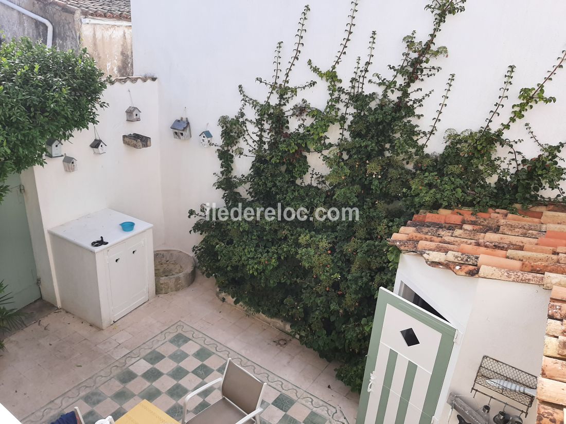 Photo 13 : TERRASSE d'une maison située à Le Bois-Plage-en-Ré, île de Ré.