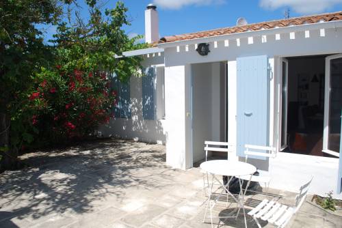 Photo 1 : NC d'une maison située à Ars en Ré, île de Ré.