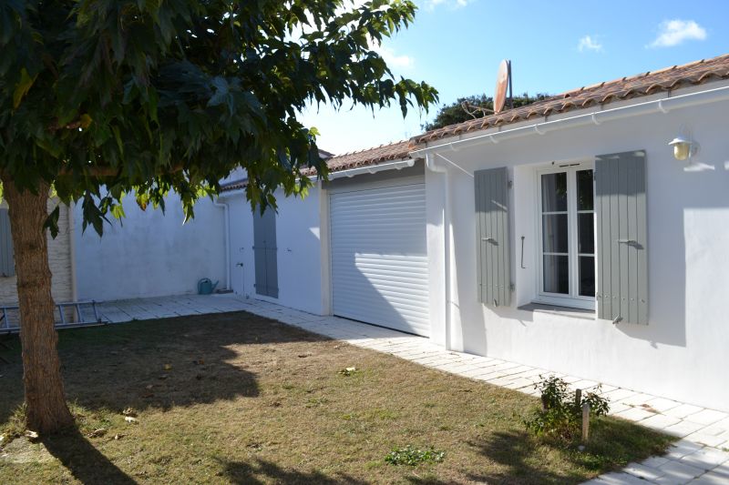 Photo 6 : EXTERIEUR d'une maison située à La Couarde, île de Ré.