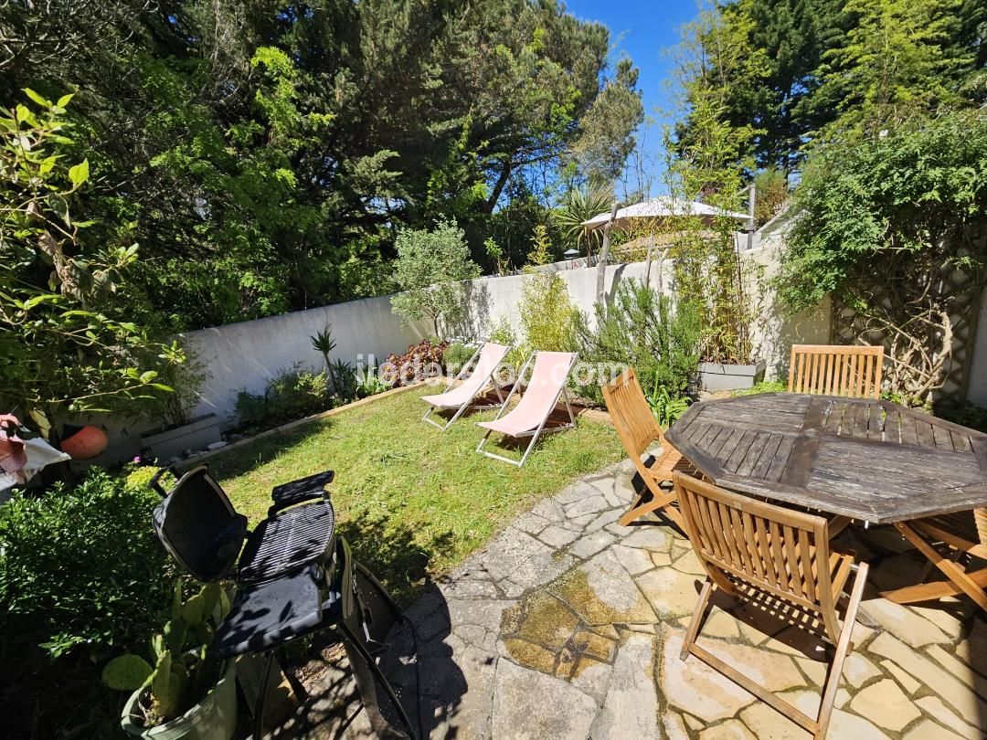 Photo 16 : JARDIN d'une maison située à La Couarde-sur-mer, île de Ré.