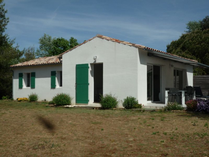 Photo 3 : NC d'une maison située à Les Portes, île de Ré.