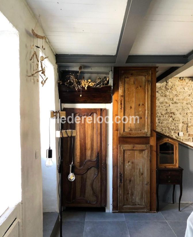 Photo 12 : SEJOUR d'une maison située à Les Portes-en-Ré, île de Ré.