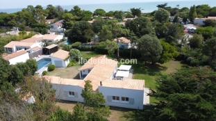 Ile de Ré:Maison 8-10 pers - 150m plage de la loge - grand jardin et piscine chauffĂ©e 12x5