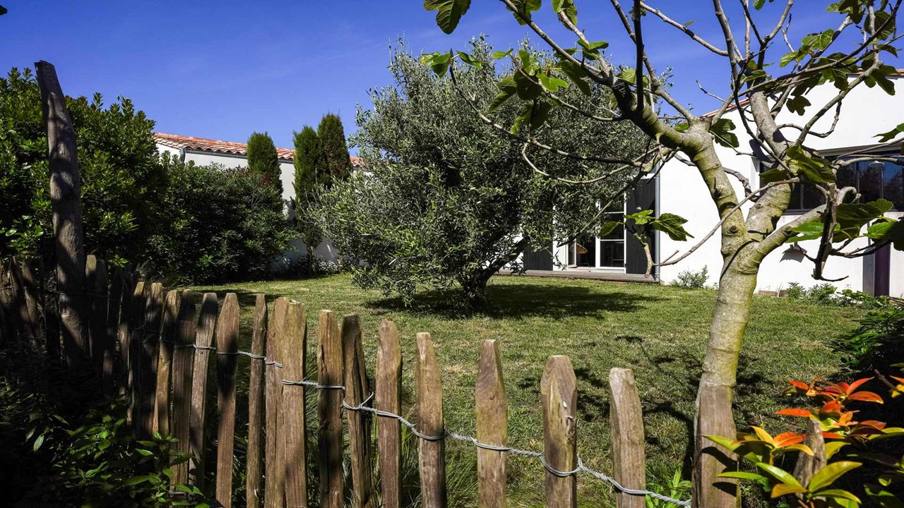 Photo 1 :  d'une maison située à Saint-Clément-des-Baleines, île de Ré.