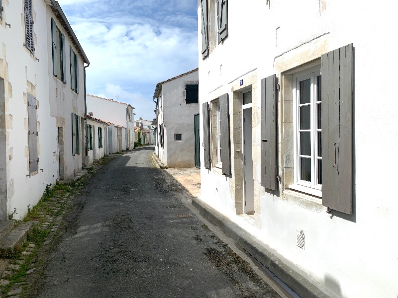 Photo 11 : EXTERIEUR d'une maison située à La Couarde, île de Ré.