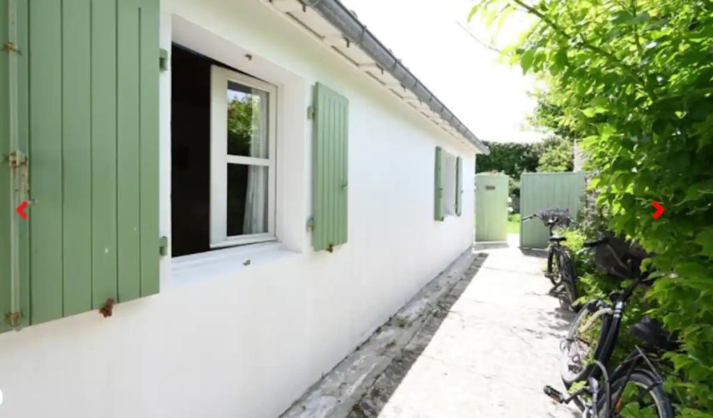 Photo 9 : ENTREE d'une maison située à Saint-Clément-des-Baleines, île de Ré.