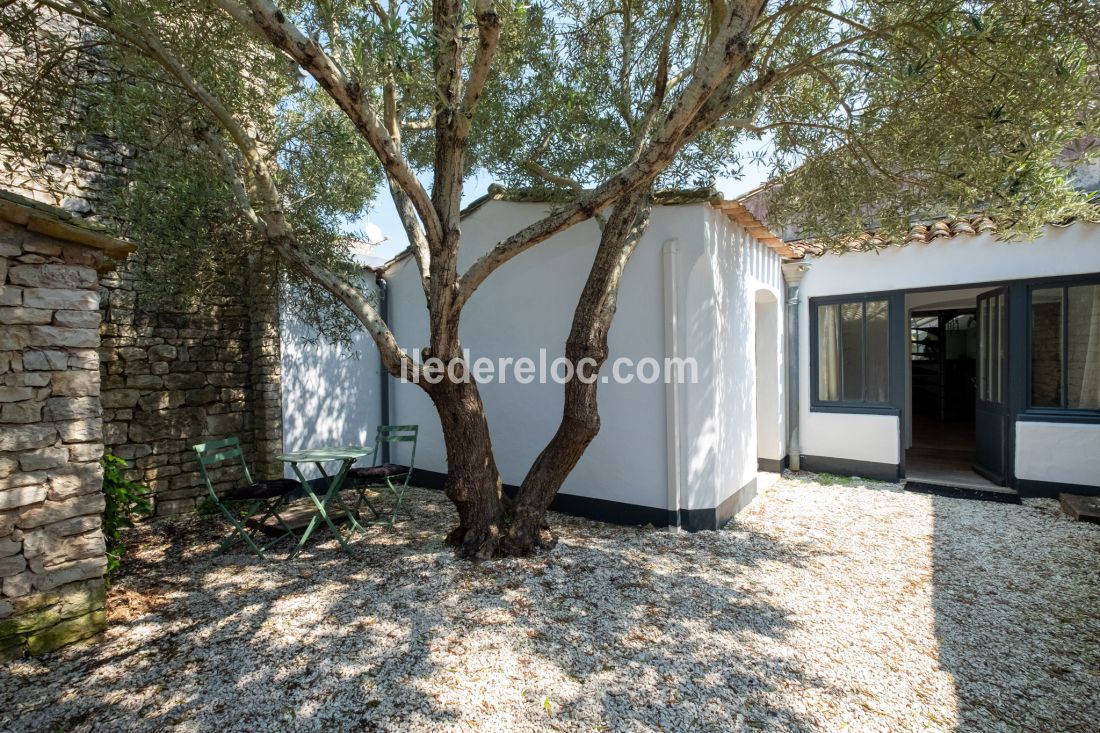 Photo 19 : NC d'une maison située à Sainte-Marie-de-Ré, île de Ré.