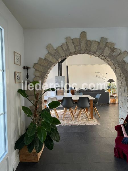 Photo 8 : ENTREE d'une maison située à Rivedoux-Plage, île de Ré.