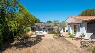 Ile de Ré:Maison avec accés plage