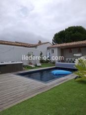 Ile de Ré:Villa 4 chambres sur le bois plage avec piscine chauffée et jacuzzi