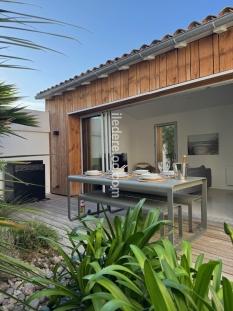 Ile de Ré:Le patio révé – maison contemporaine de charme avec jardin, patios et parking