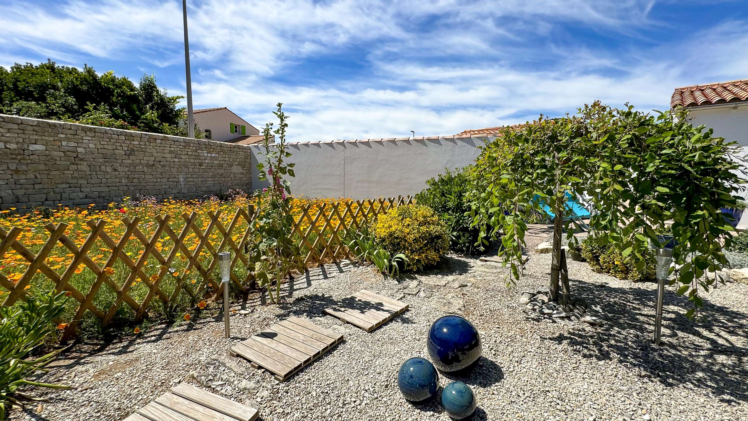 Photo 13 :  d'une maison située à Rivedoux-Plage, île de Ré.