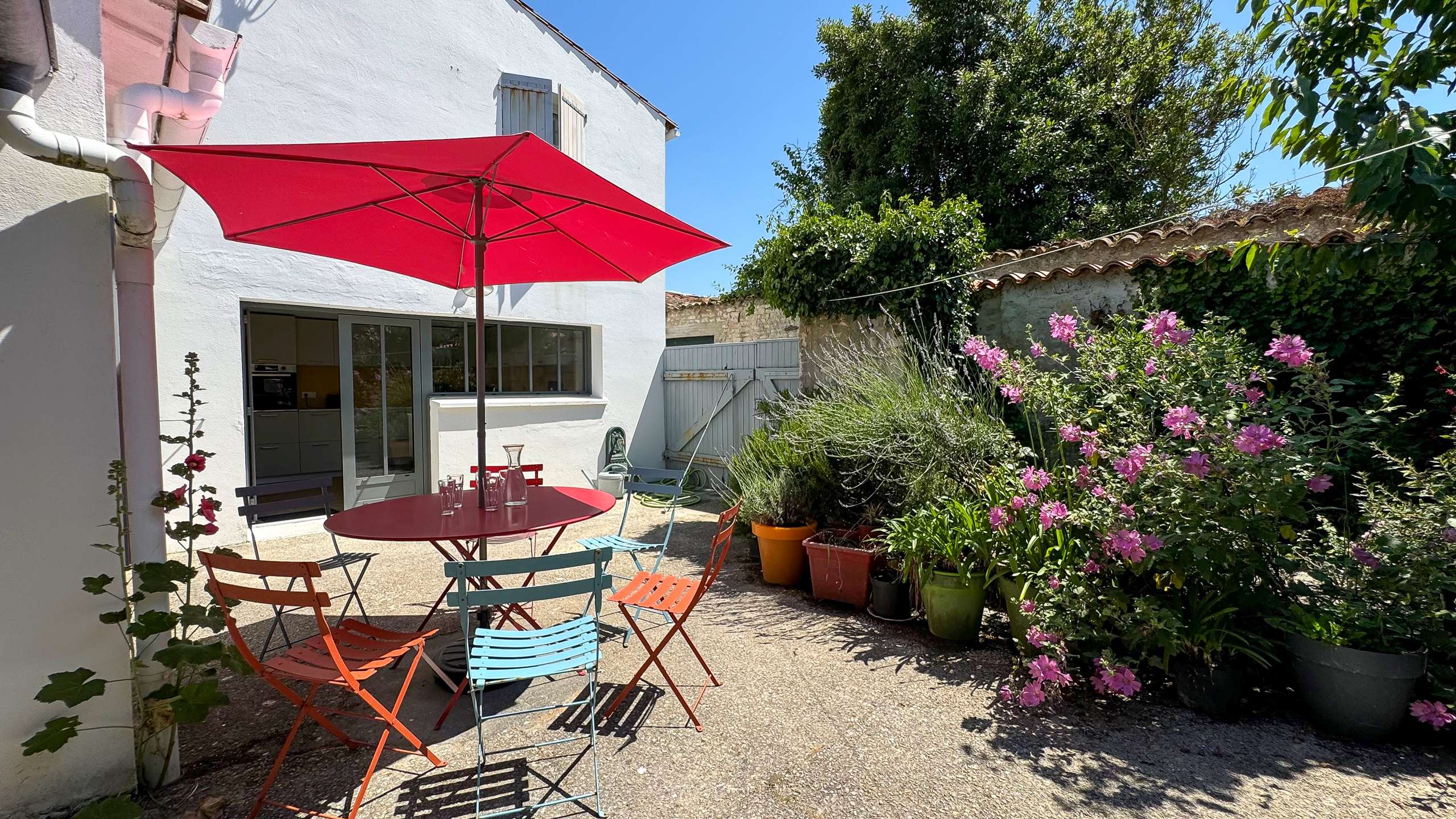 Photo 16 :  d'une maison située à Saint-Martin-de-Ré, île de Ré.