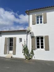 Ile de Ré:Jolie maison la flotte avec terrasse 