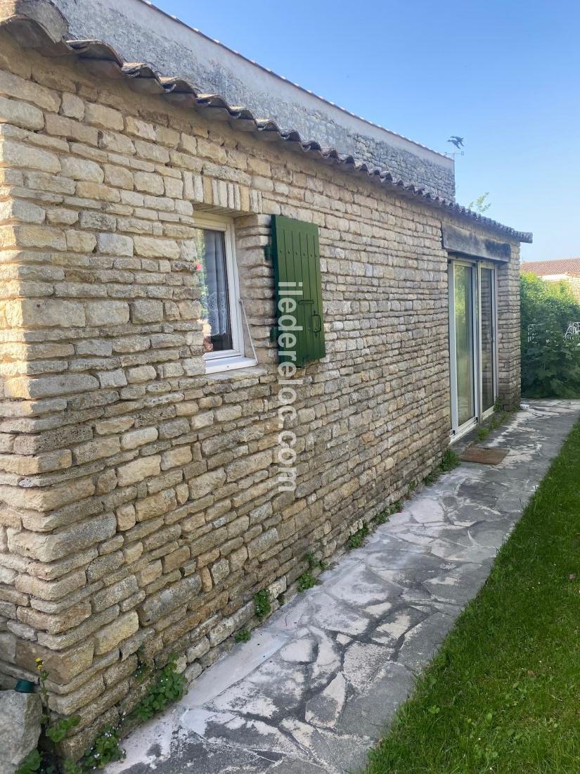 Photo 20 : PATIO d'une maison située à Ars en Ré, île de Ré.