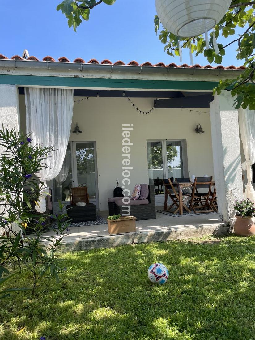 Photo 11 : JARDIN d'une maison située à Les Portes-en-Ré, île de Ré.