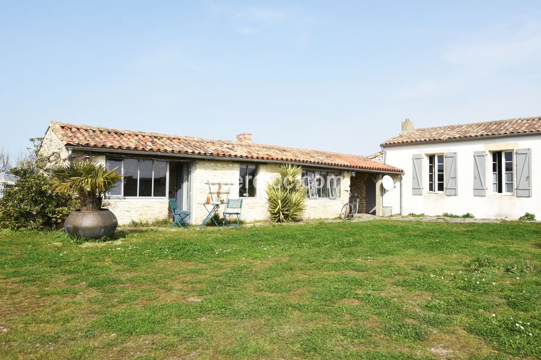 Photo 18 : NC d'une maison située à Saint-Clément-des-Baleines, île de Ré.