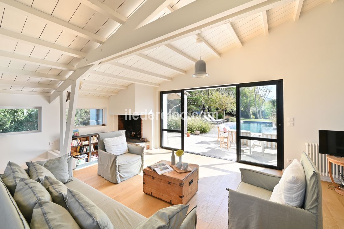 Photo 14 : SEJOUR d'une maison située à Saint-Clément-des-Baleines, île de Ré.