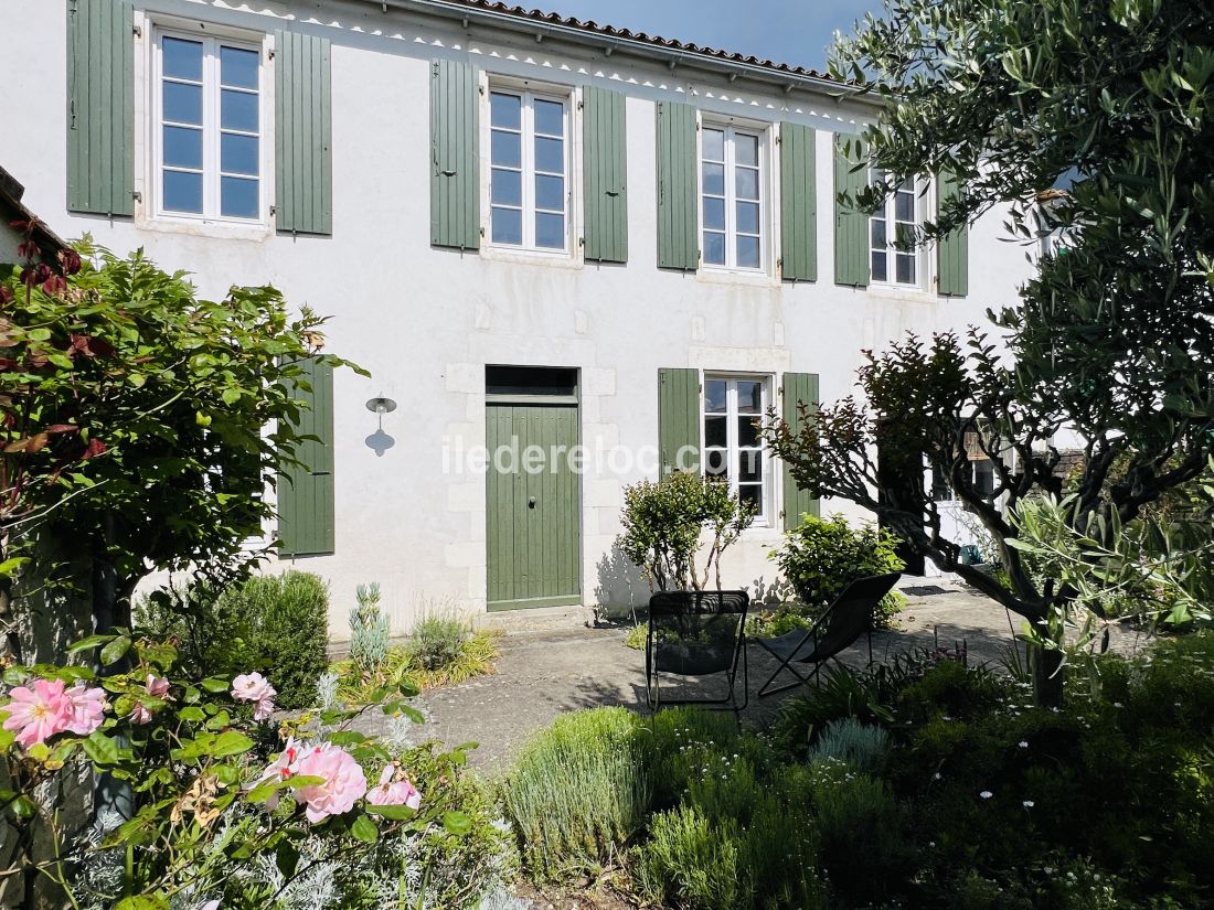 Photo 7 : NC d'une maison située à Sainte-Marie-de-Ré, île de Ré.