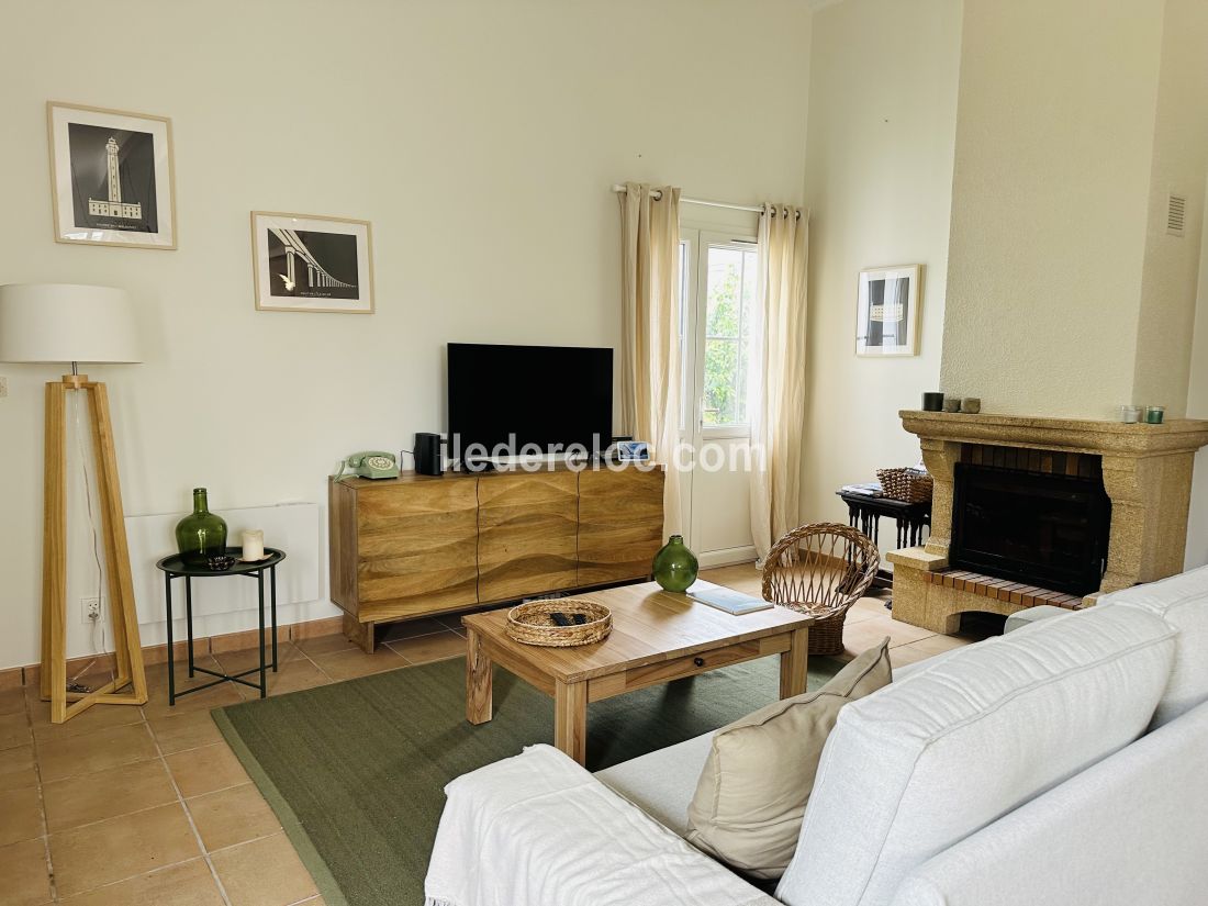 Photo 25 : SEJOUR d'une maison située à La Couarde-sur-mer, île de Ré.