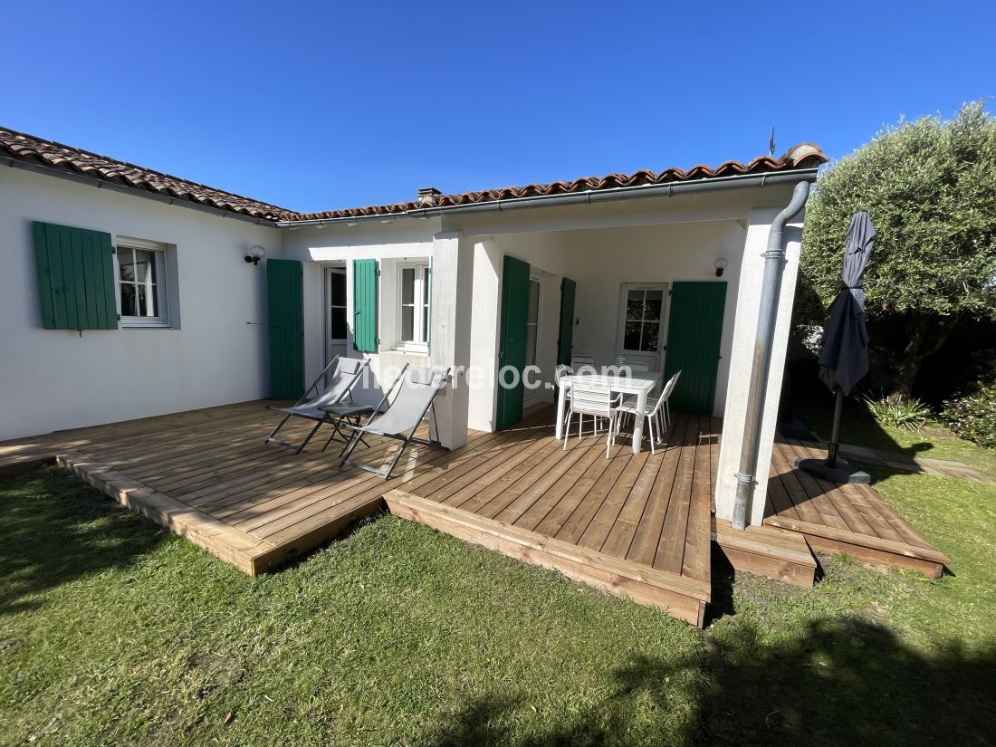 Photo 4 : TERRASSE d'une maison située à La Couarde-sur-mer, île de Ré.