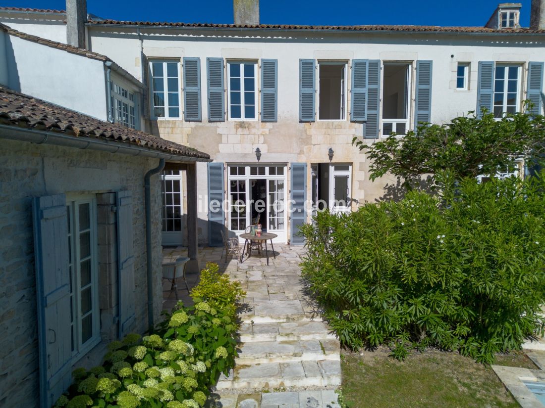 Photo 19 : NC d'une maison située à Saint-Martin-de-Ré, île de Ré.