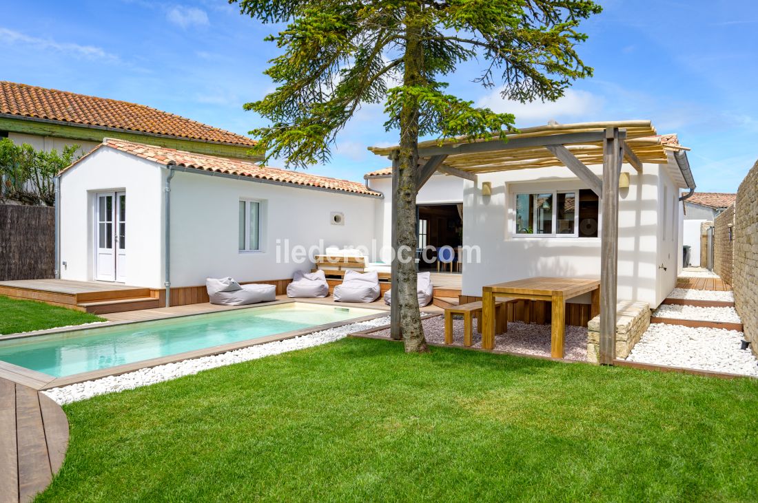 Photo 6 : JARDIN d'une maison située à Sainte-Marie-de-Ré, île de Ré.