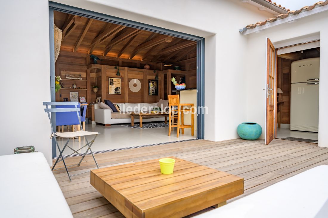 Photo 11 : TERRASSE d'une maison située à Sainte-Marie-de-Ré, île de Ré.