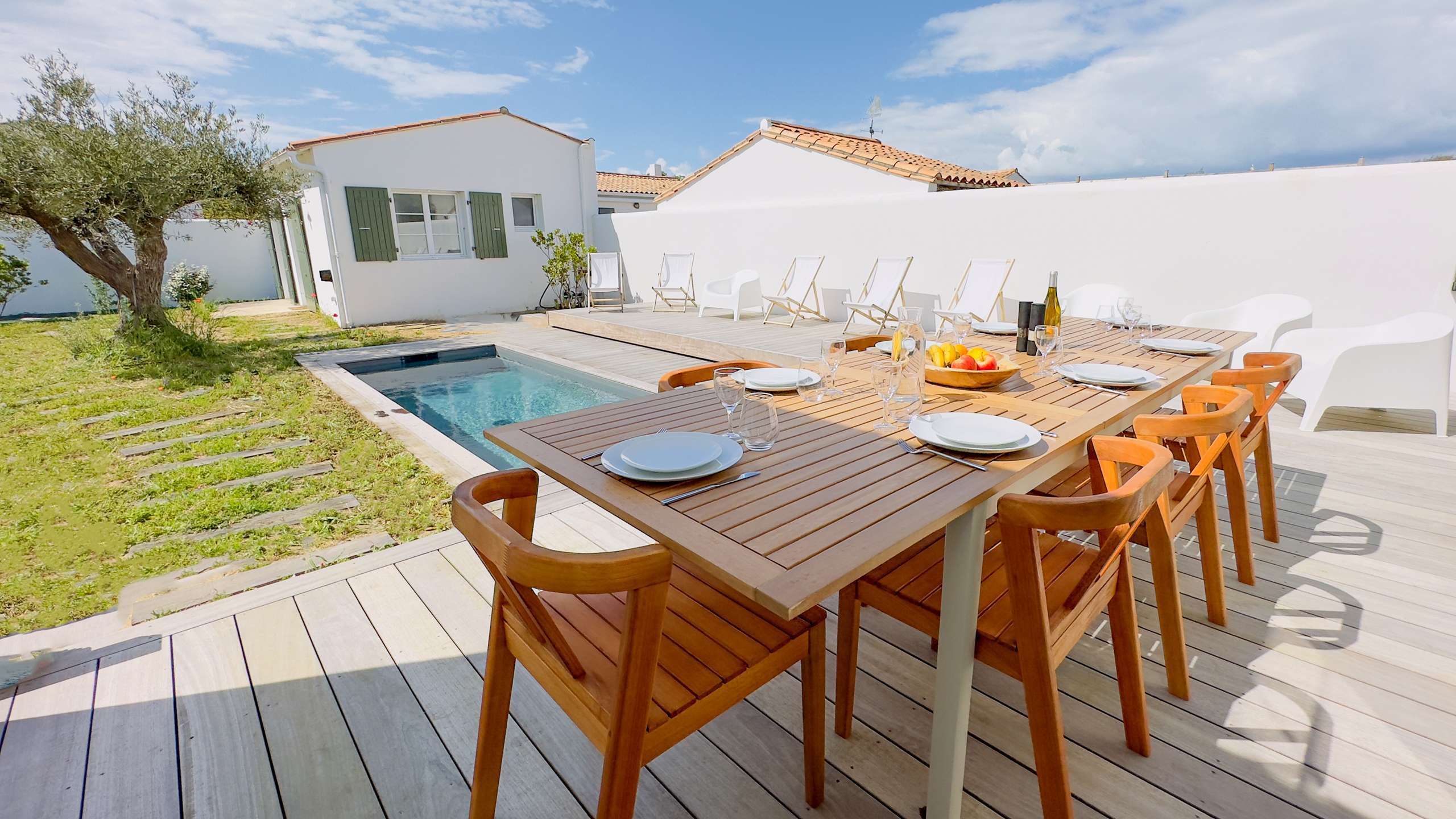 Photo 2 :  d'une maison située à La Couarde-sur-mer, île de Ré.