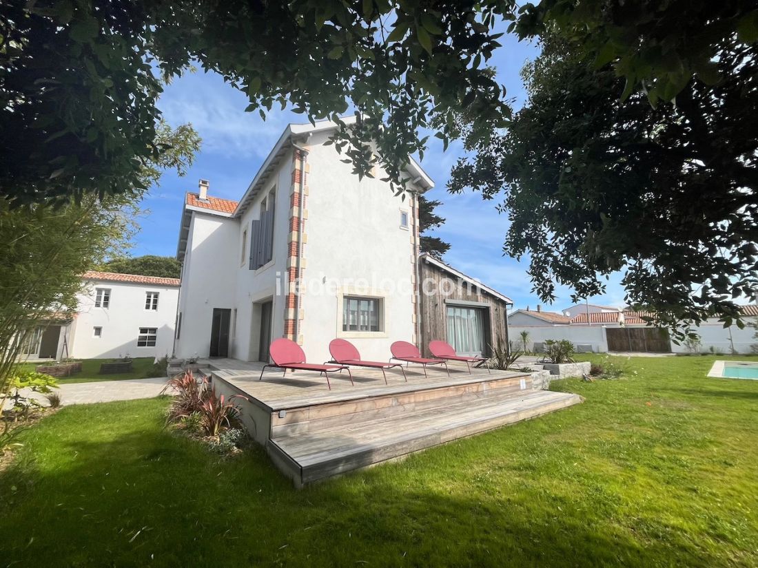 Photo 9 : EXTERIEUR d'une maison située à La Couarde-sur-mer, île de Ré.