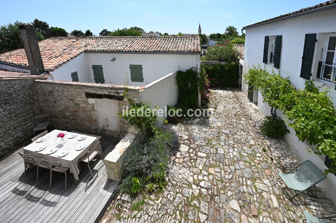 Photo 36 : NC d'une maison située à La Couarde-sur-mer, île de Ré.