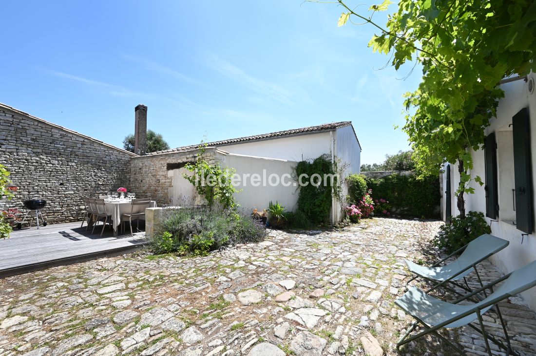 Photo 4 : NC d'une maison située à La Couarde-sur-mer, île de Ré.