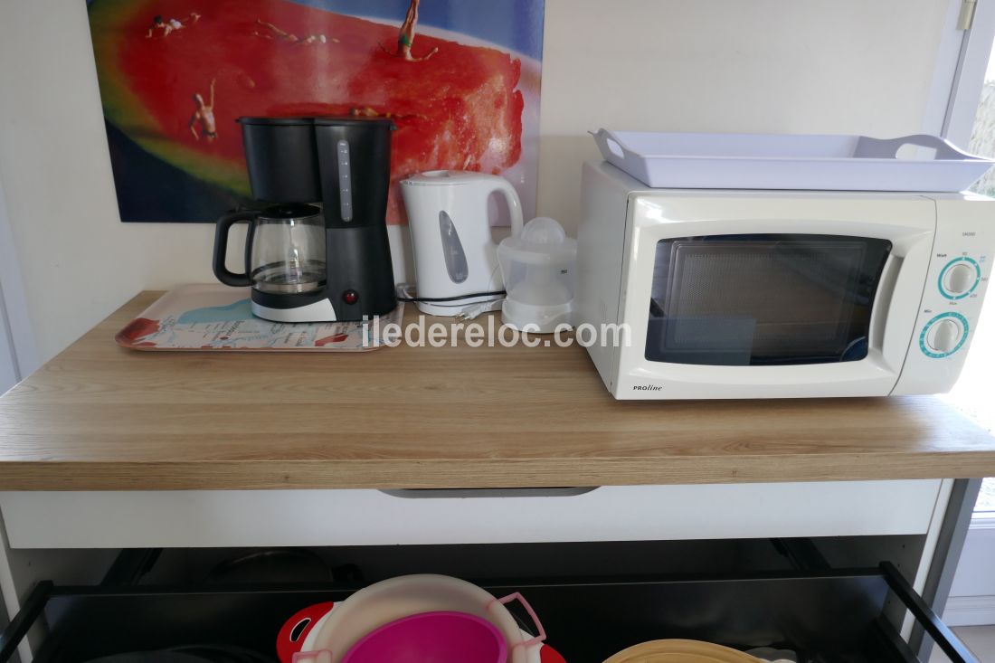 Photo 6 : CUISINE d'une maison située à Saint-Clément-des-Baleines, île de Ré.