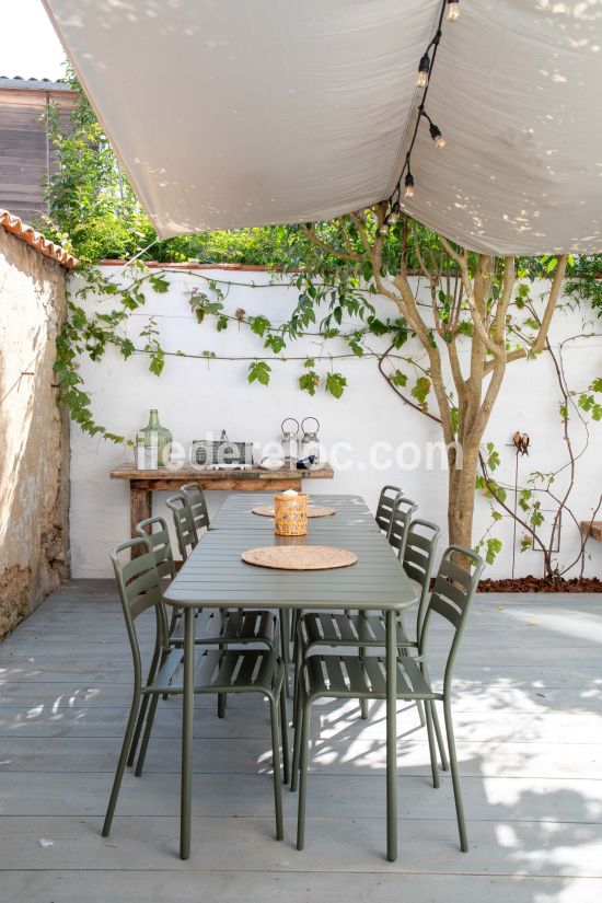 Photo 16 : TERRASSE d'une maison située à La Couarde-sur-mer, île de Ré.