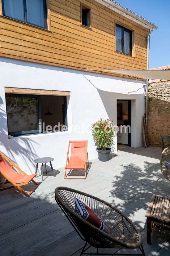 Photo 18 : TERRASSE d'une maison située à La Couarde-sur-mer, île de Ré.