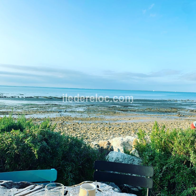 Photo 11 : EXTERIEUR d'une maison située à La Couarde-sur-mer, île de Ré.