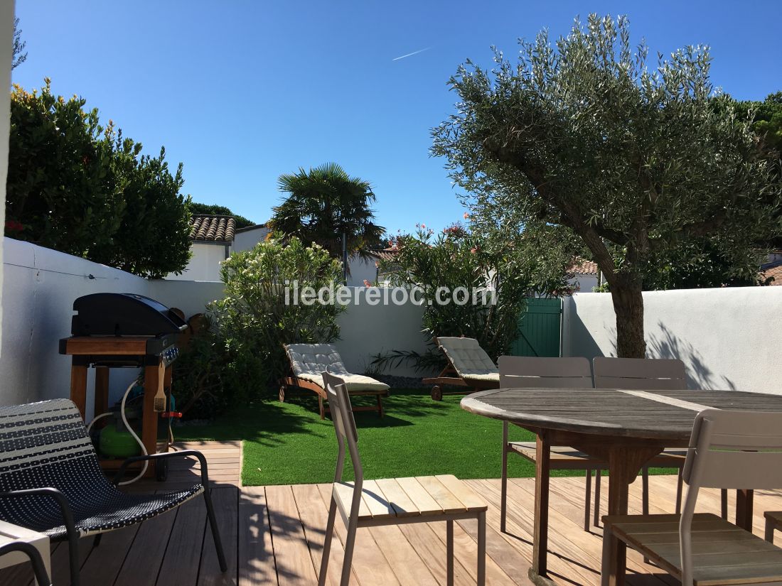 Photo 1 : TERRASSE d'une maison située à La Couarde-sur-mer, île de Ré.