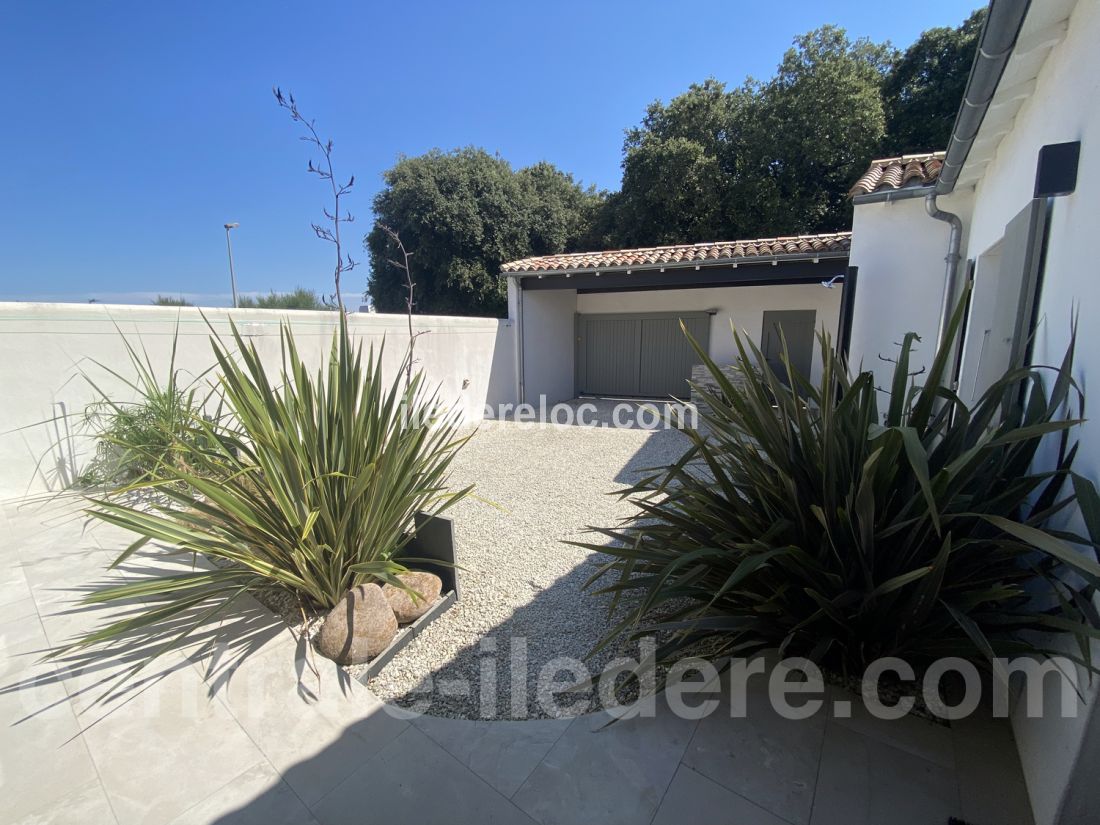 Photo 18 : NC d'une maison située à Rivedoux-Plage, île de Ré.