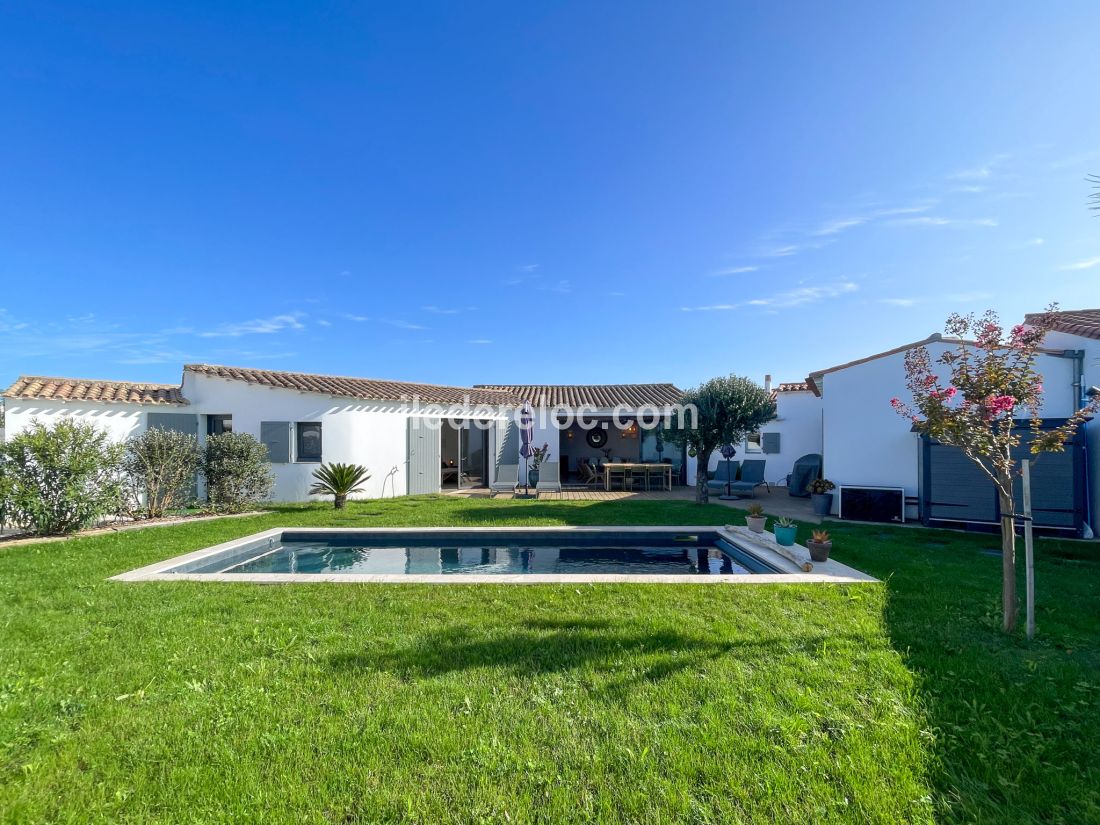 Photo 2 : NC d'une maison située à Le Bois-Plage-en-Ré, île de Ré.