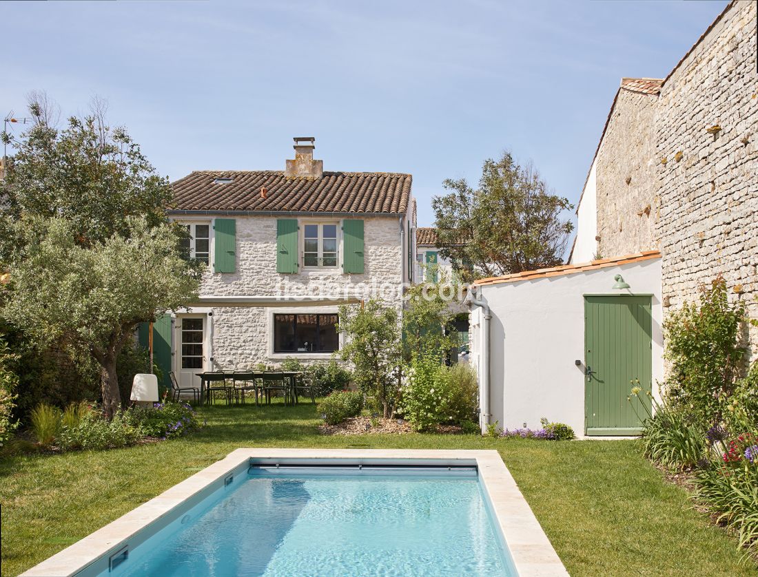 Photo 1 : NC d'une maison située à Ars en Ré, île de Ré.