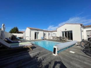 Ile de Ré:Belle maison familiale avec piscine et parking