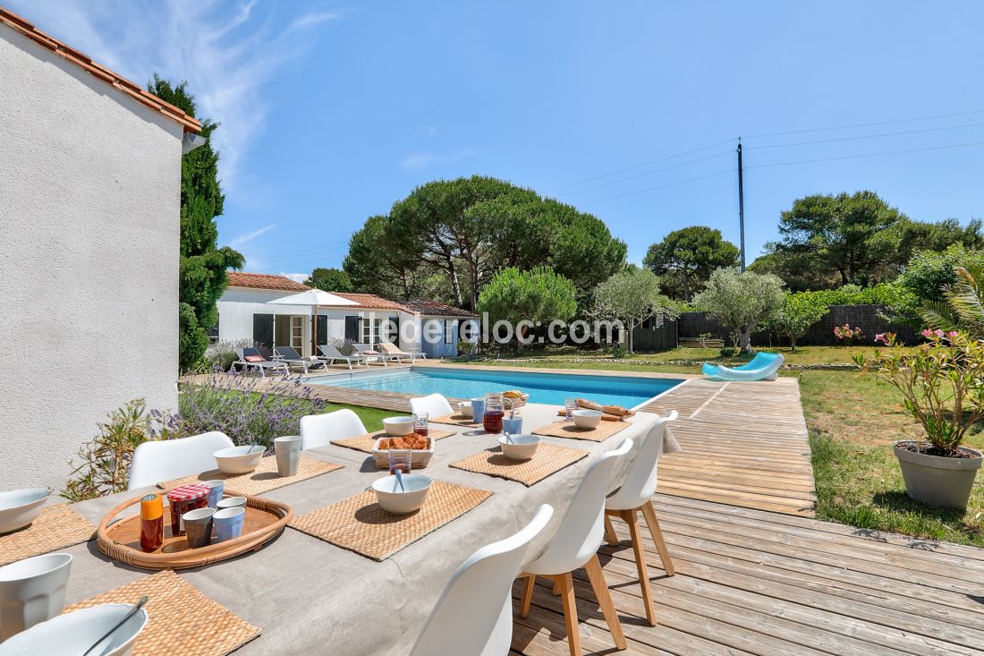 Photo 20 : TERRASSE d'une maison située à Les Portes-en-Ré, île de Ré.