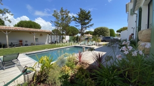 Ile de Ré:Maison 8/10 pers. 5 chambres la couarde les brardes, jardin et piscine